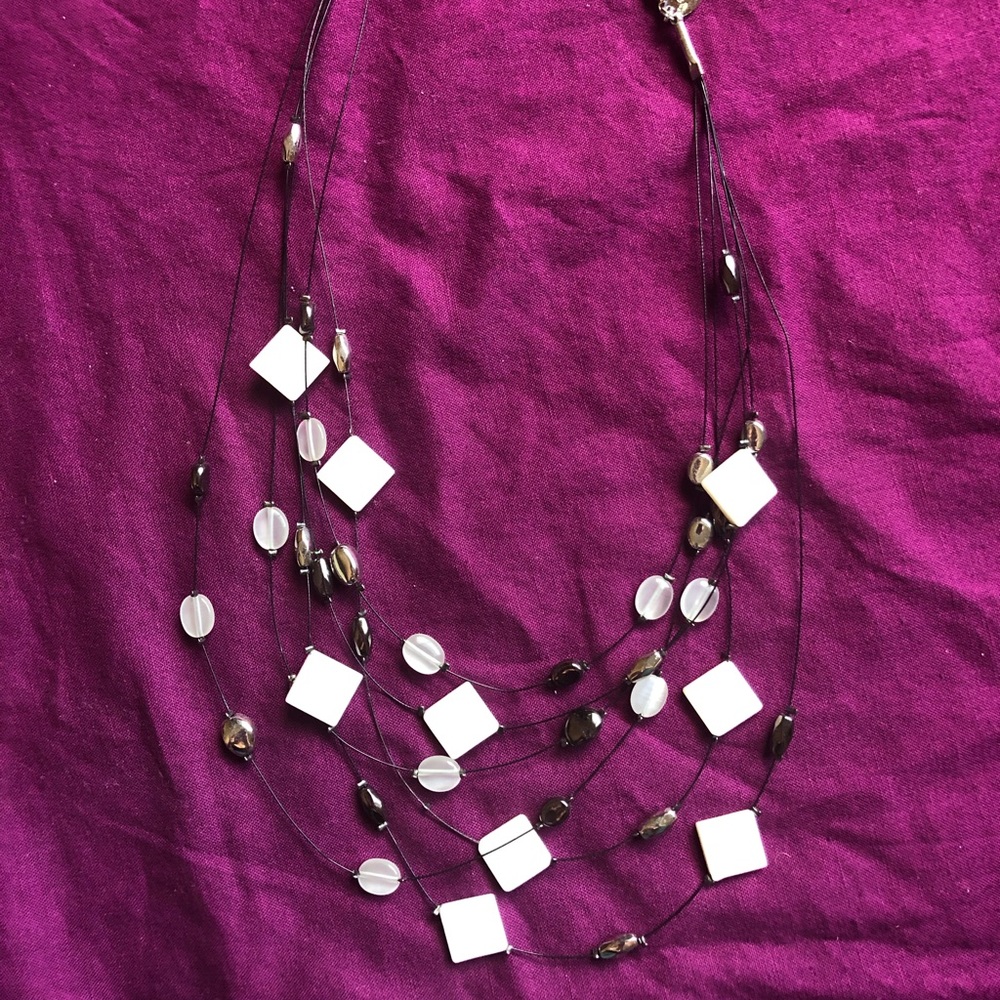 Lia Sophia necklace